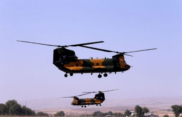 Türk Silahlı Kuvvetlerine yeni katılan CH-47F yük helikopteri hakkında her şey - Page 1