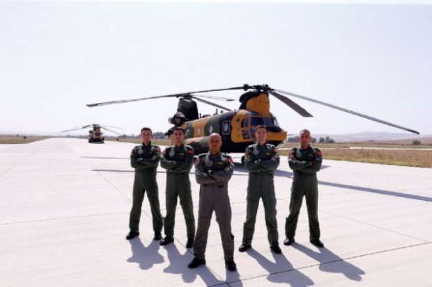 Türk Silahlı Kuvvetlerine yeni katılan CH-47F yük helikopteri hakkında her şey - Page 2