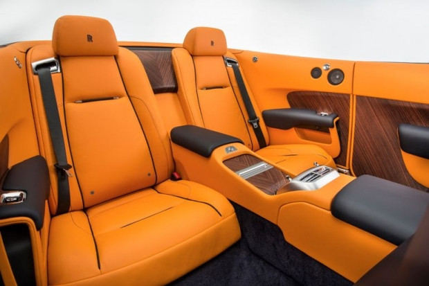 Üstü açılabilen Rolls-Royce - Page 1