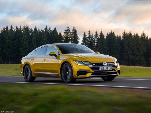 Volkswagen Arteon R-Line 2018 - Page 2