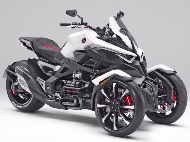 Yamaha'nın 850cc üç tekerlekli konsept - Page 4