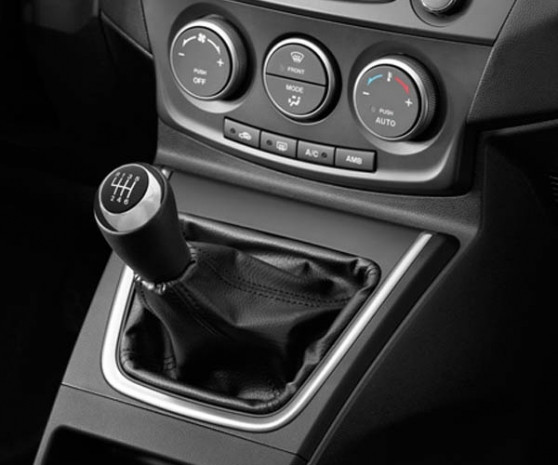 Yeni Mazda5, tasarım ve özellikleri! - Page 2