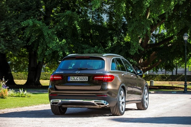 Yeni Mercedes-Benz GLC - Page 1
