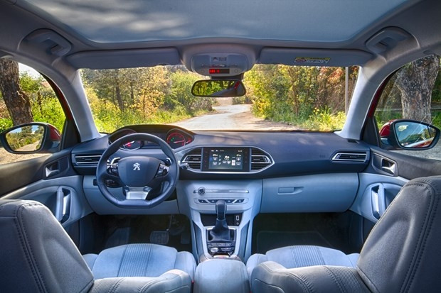 Yeni Peugeot 308 daha tutumlu, daha atik - Page 2
