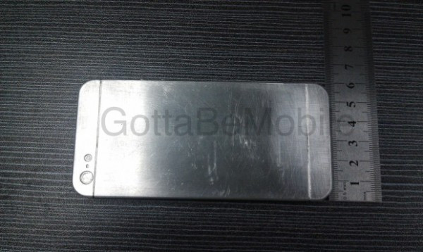 1342014774_iphone5cin-600x358.jpg