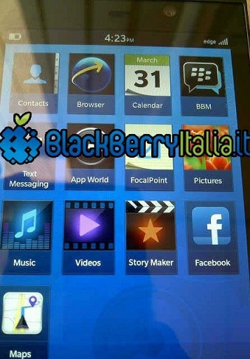 1346495778_blackberry10-london-desktop2.jpg