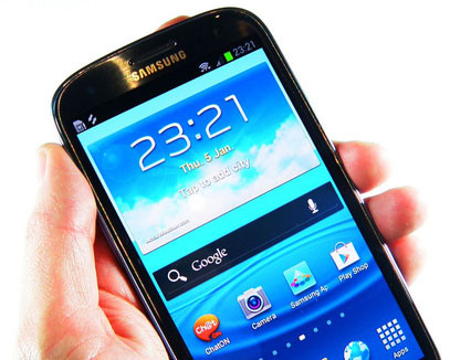 1347539945_samsung-galaxy-s3-vs-galaxy-s2-6.jpg 1347539945_samsung-galaxy-s3-vs-galaxy-s2-6.jpg