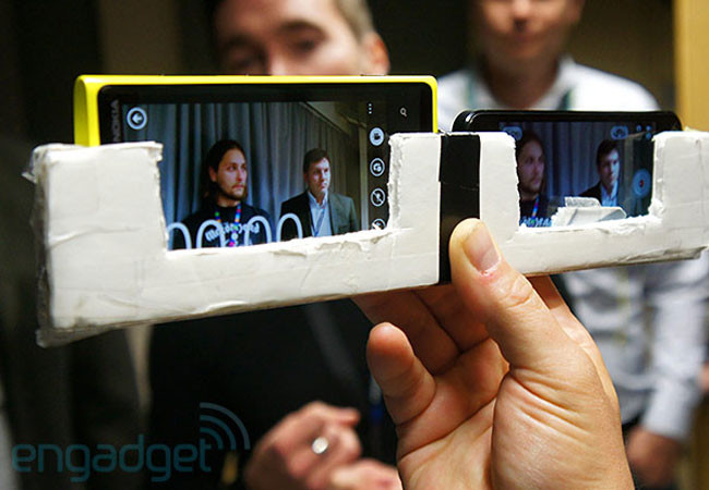 1348655056_iphone5-vs-nokia-lumia-920.jpg 1348655056_iphone5-vs-nokia-lumia-920.jpg