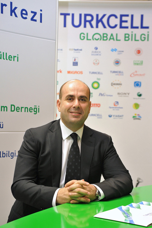 1359789634_turkcell-global-bilgi-genel-muduru-bahadir-pekkan.jpg