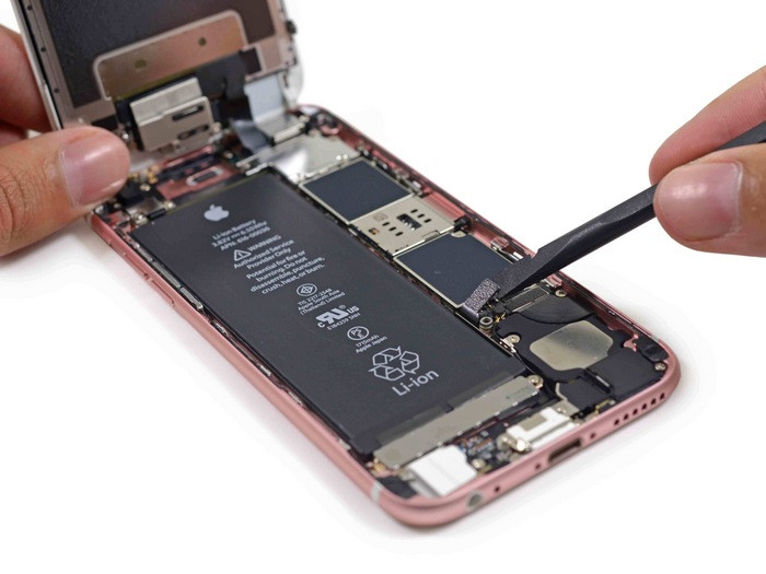 1443264942_apple-iphone-6s-teardown-9.jpg