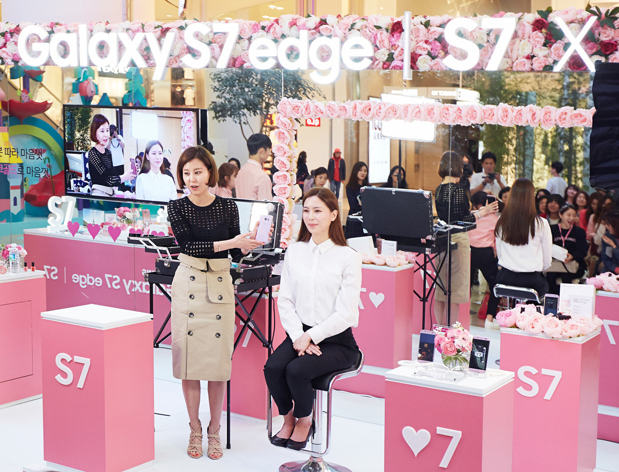 1461129799_samsung-galaxy-s7-and-s7-edge-in-pink-gold-1.jpg