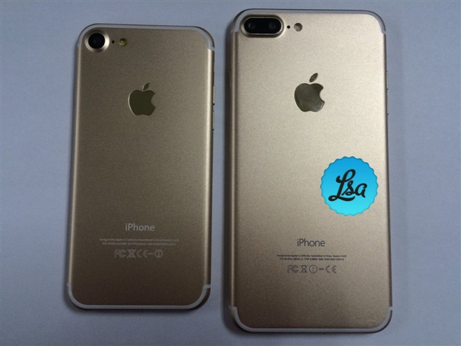 1471004956_leaked-images-of-the-iphone-7-and-iphone-7-plus-in-gold-and-space-black-5.jpg