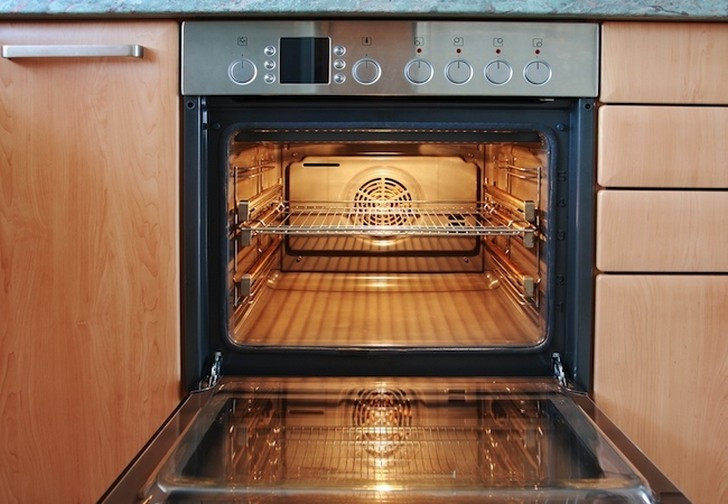 1471212207_how-to-clean-oven-racks.jpg